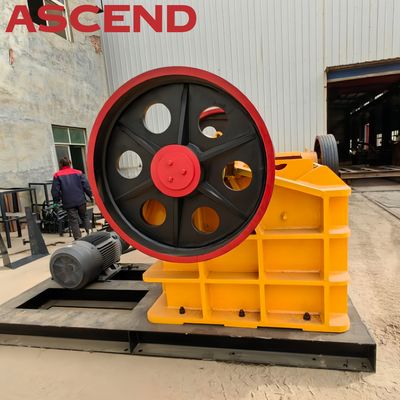 Mine Small Stone Jaw Crusher PE 400*600 Diesel Engine Mobile Crusher For Concrete